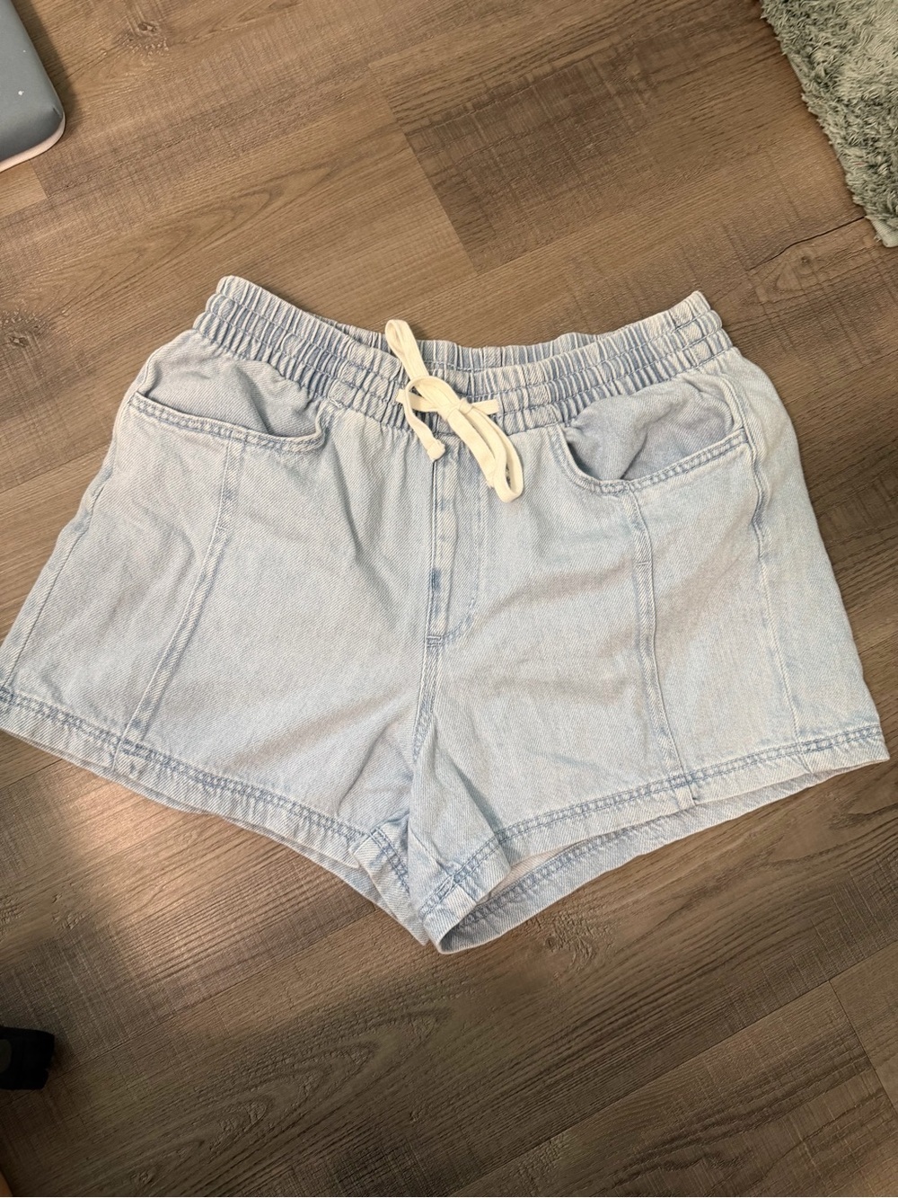 Universal Thread Light Wash Denim Drawstring Shorts
